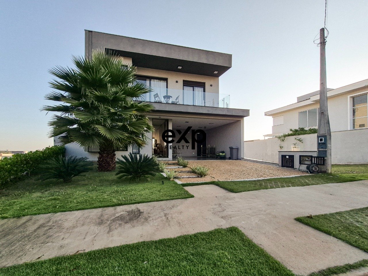 Casa em Condomínio à venda em Piracicaba, Alletassio Trombeta 72 Santa Rosa Piracicaba 13414-351, 301 m²