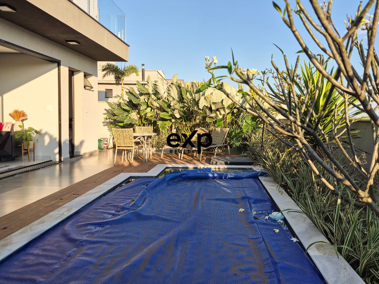 Casa em Condomínio à venda em Piracicaba, Alletassio Trombeta 72 Santa Rosa Piracicaba 13414-351, 301 m²