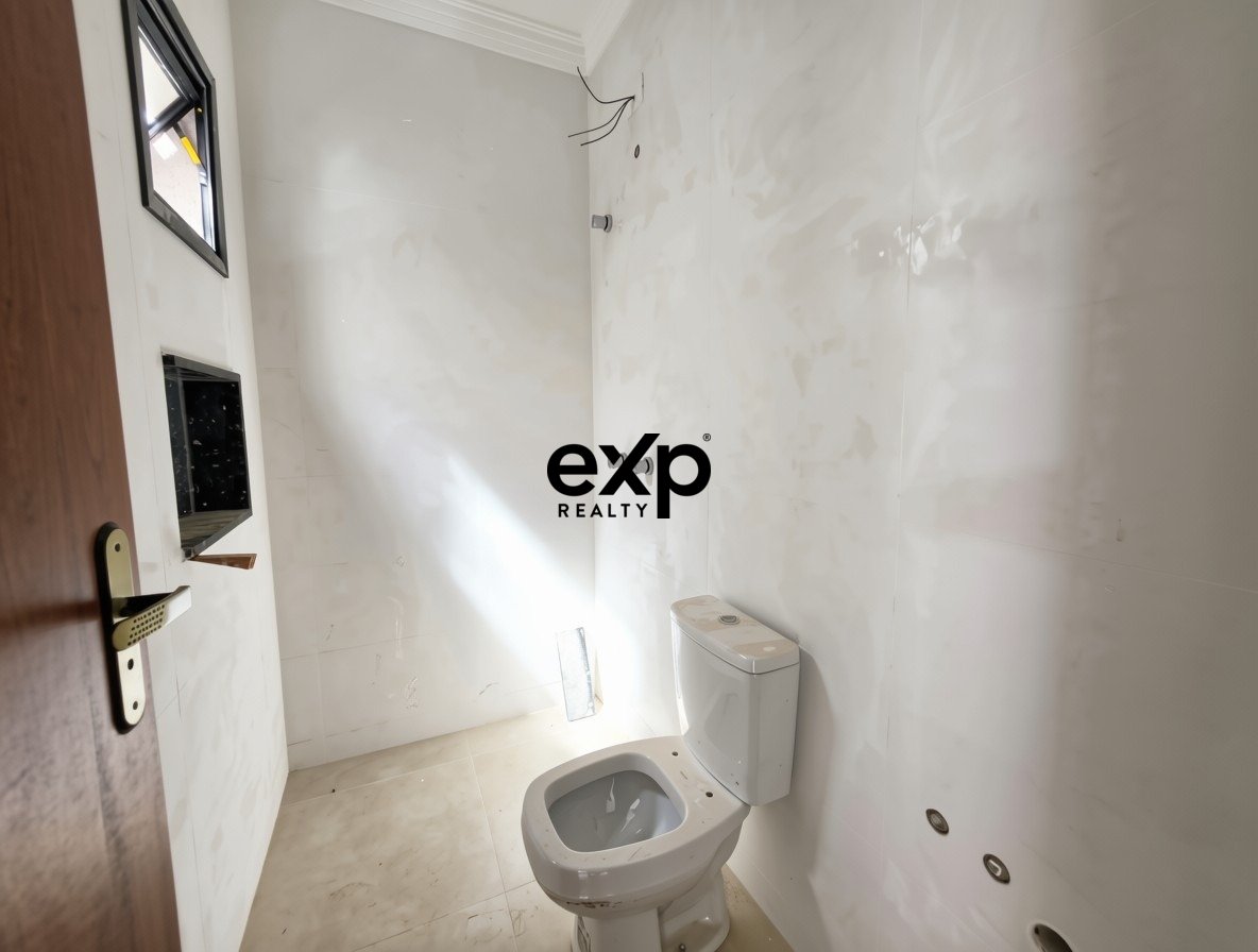 Casa em Condomínio for sale in São José dos Pinhais, Bernardo Dombrowski 567 Parque da Fonte São José dos Pinhais 83050-440, 147 m²
