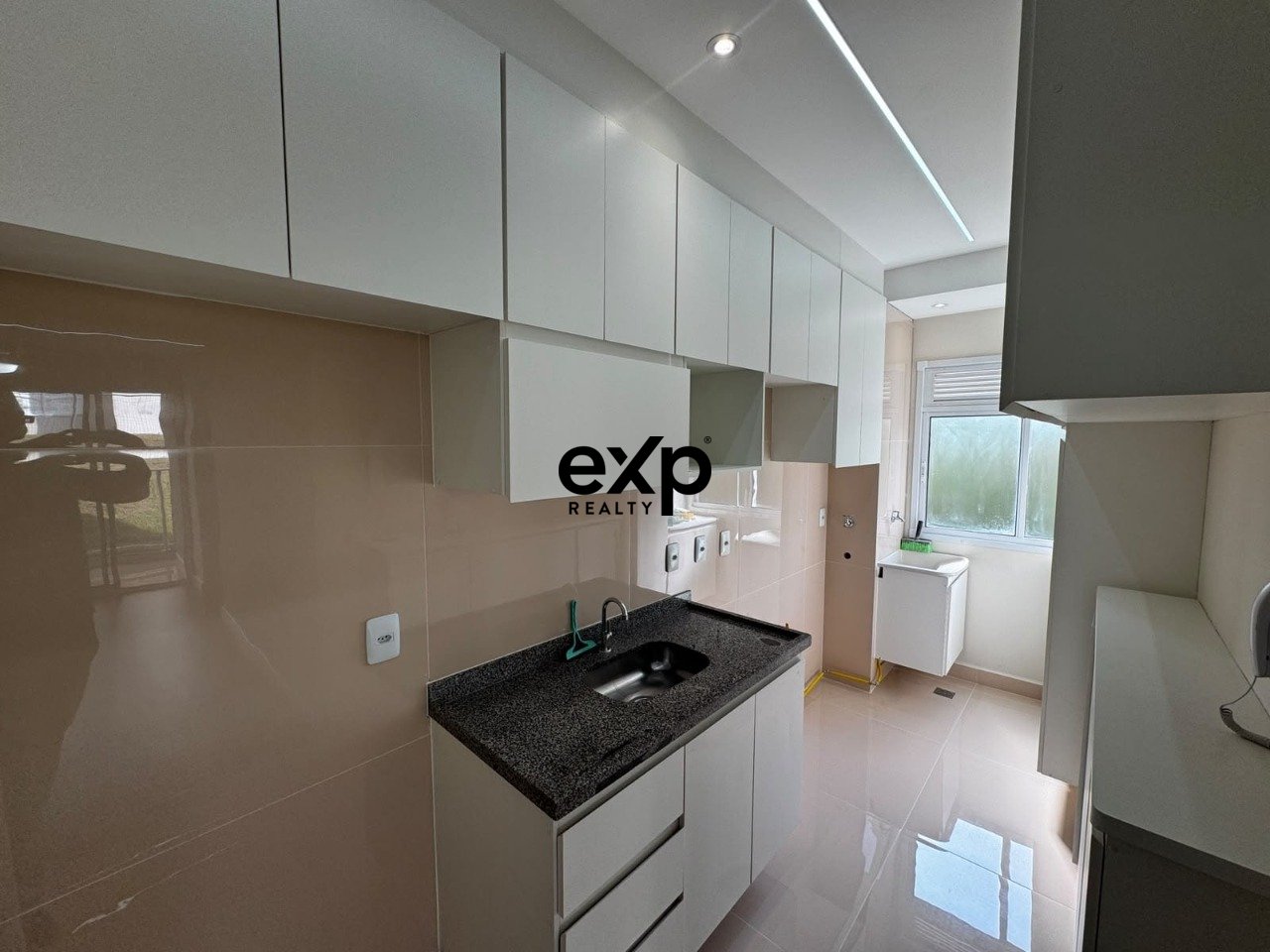Apartamento for rent in Valinhos - SP, Avenida Remo Oscar Beseggio 975 Parque Das Colinas Valinhos - SP 13273-649, 48 m²