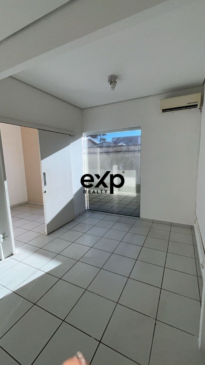 Salas/Conjuntos para alugar em Valinhos - SP, Joaquim Alves Correa 4491 Nova Suiça Valinhos - SP 13277-055, 33 m²