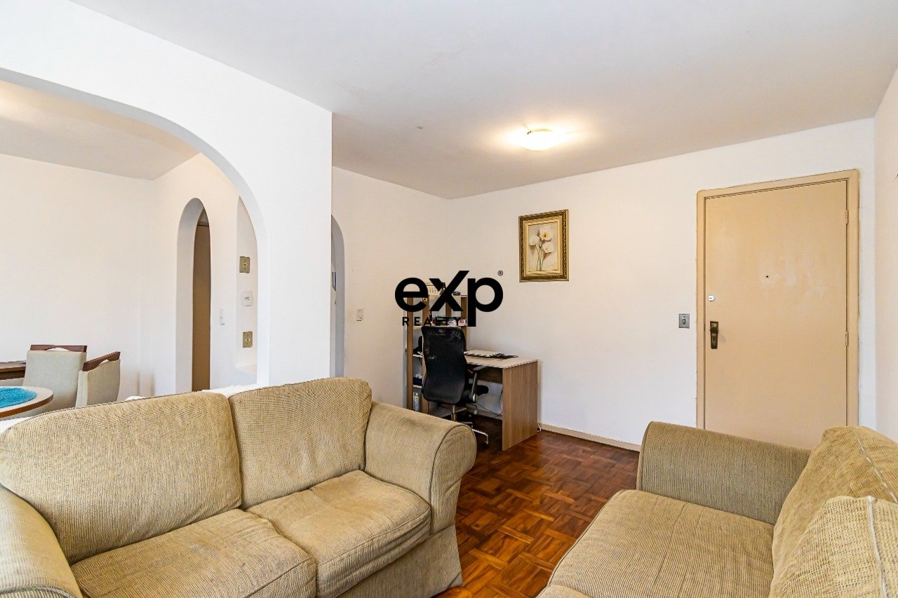 Apartamento à venda em Curitiba, Achilles Stenghel 38 Bacacheri Curitiba 82515-390, 90 m²