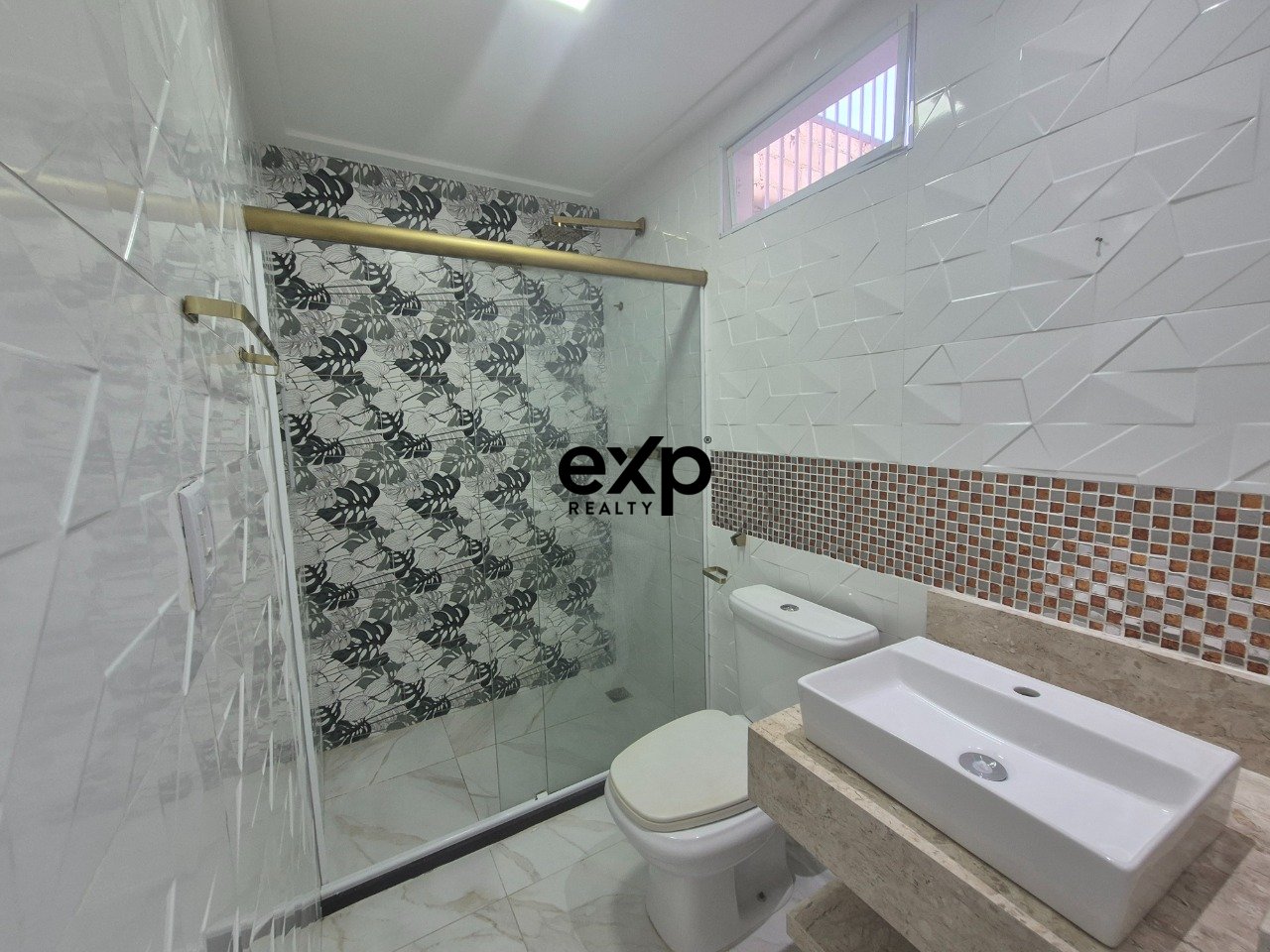 Condominium House for rent in Lauro de Freitas, Luis Tarquinio 12 Vilas do Atlântico Lauro de Freitas 42708-730, 140 m²