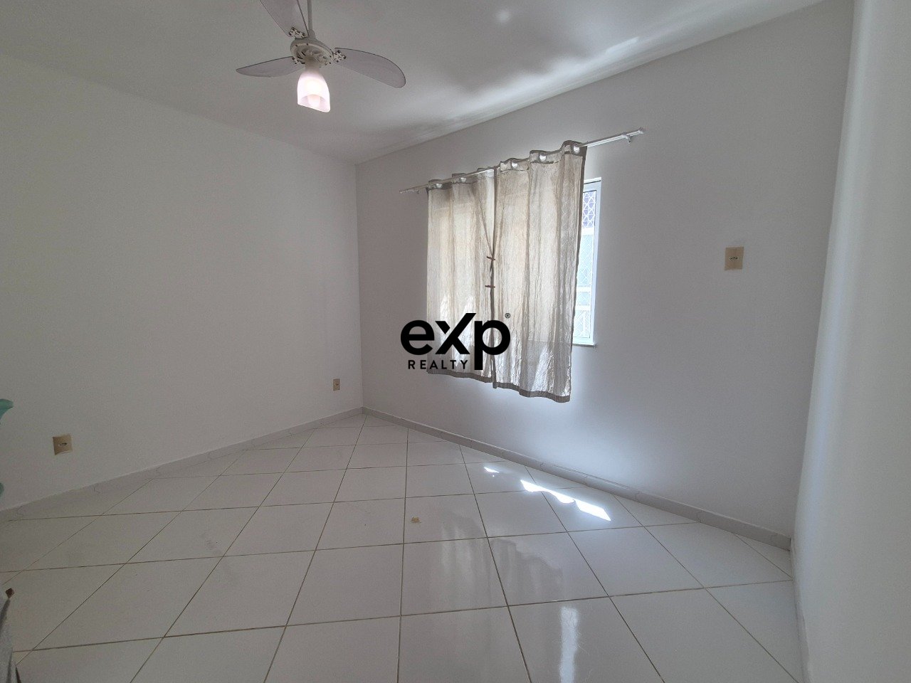 Apartamento para alugar em Lauro de Freitas, Rua Jose Ribeiro da Silva 1027 Ipitanga Lauro de Freitas 42706-640, 50 m²