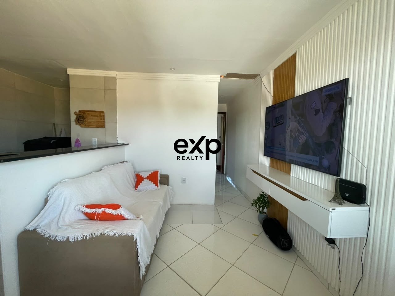 Casa à venda em Lauro de Freitas, Buritirama 128 Recreio Ipitanga Lauro de Freitas 42700-540, 64 m²