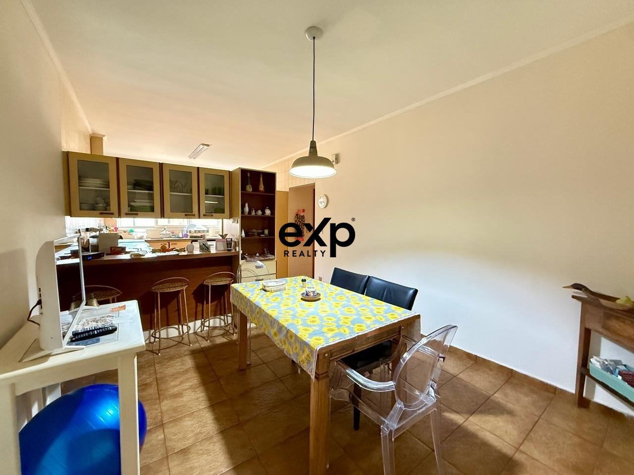 Casa em Condomínio à venda em Campinas, Doutor José Antônio Poletto 816 Barão Geraldo Campinas 13085-135, 1584 m²