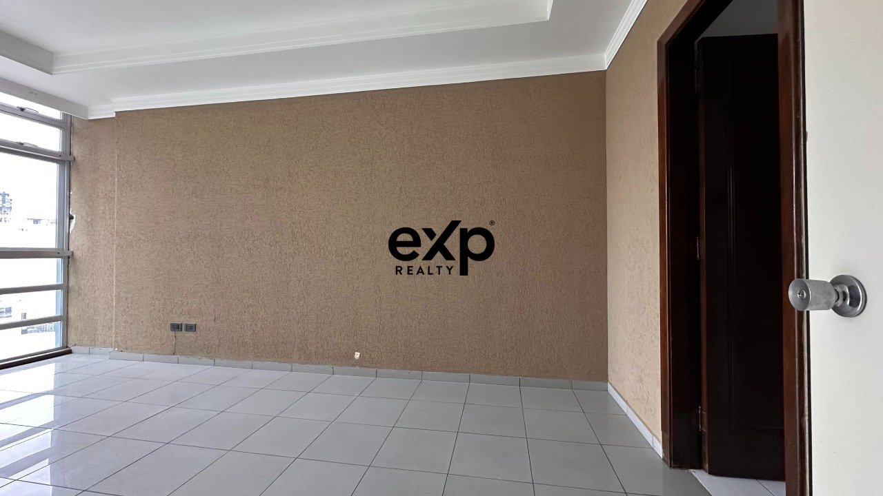 Sala Comercial à venda em Curitiba, José Loureiro 133 Centro Curitiba 80010-000, 100 m²