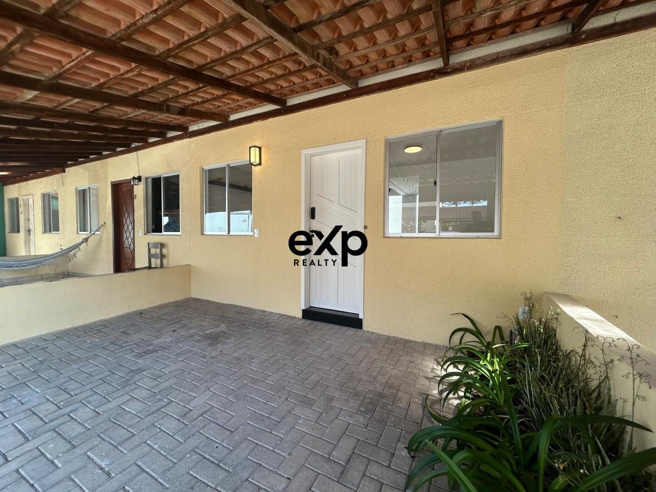 Triplex for sale in Curitiba, Dilermando Pereira de Almeida 71 Pinheirinho Curitiba 81870-070, 63 m²