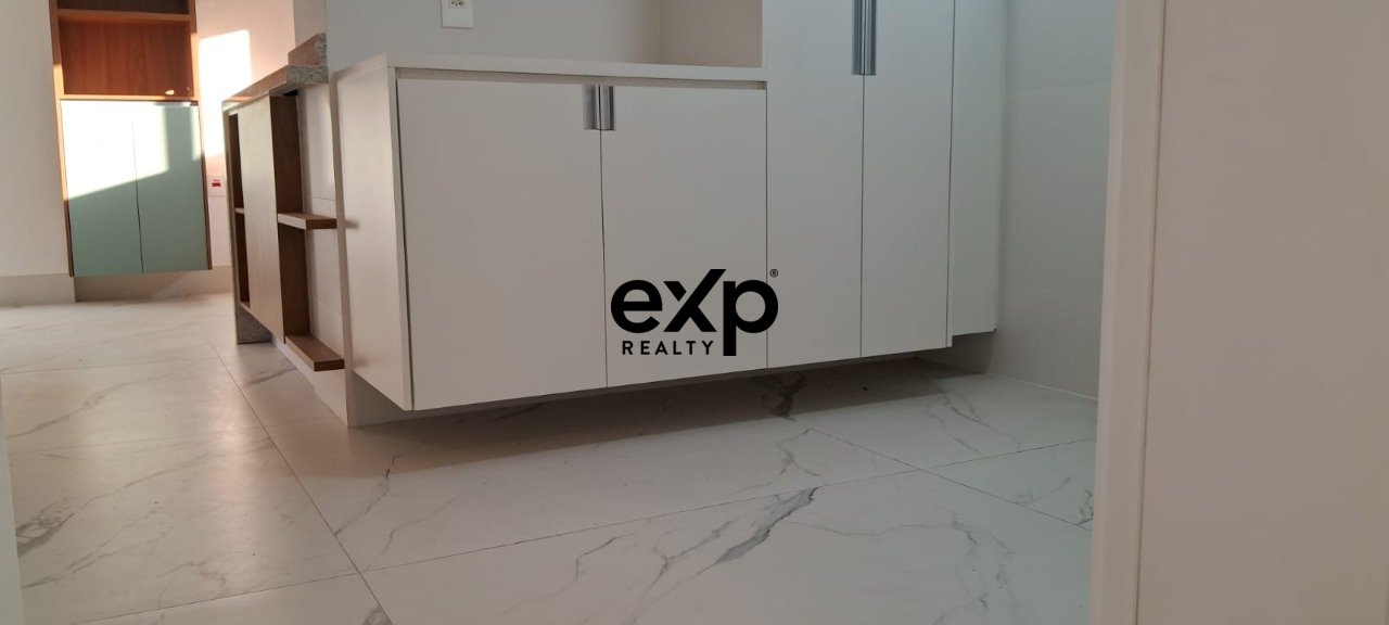 Apartment for rent in Campinas, Padre Almeida 677 Cambuí Campinas 13025-250, 170 m²