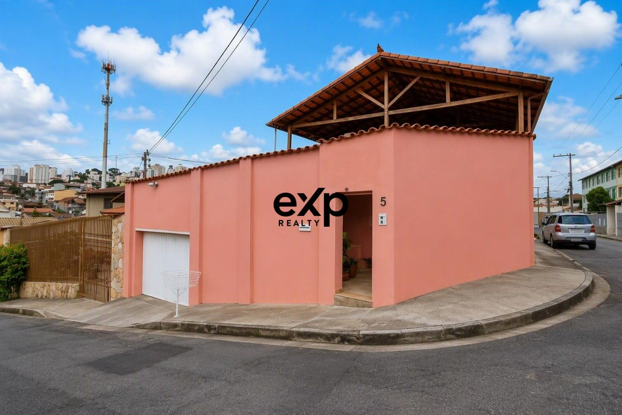Casa à venda em Belo Horizonte, Batuíra 6 Alípio de Melo Belo Horizonte 30830-630, 240 m²