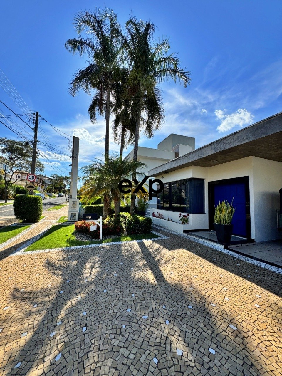 Condominium House for sale in Valinhos, João Previtalle 2780 Condomínio Residencial Terras do Caribe Valinhos 13272-400, 5 m²