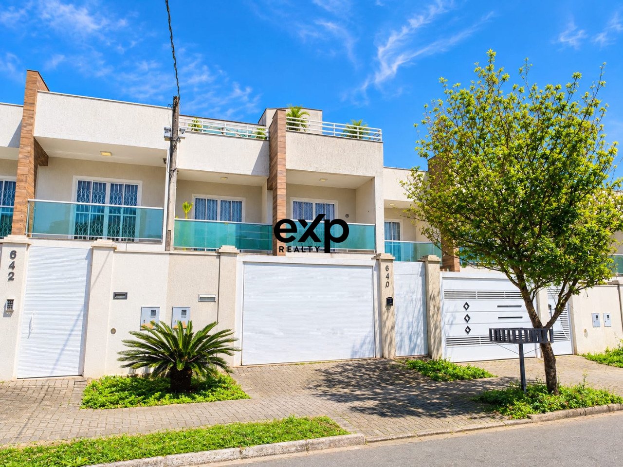 Triplex à venda em São José dos Pinhais, José Luciano 640 Pedro Moro São José dos Pinhais 83020-130, 220 m²