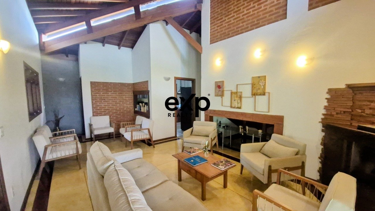 Casa em Condomínio à venda em Campinas, da Tijuca 630 Loteamento Caminhos de São Conrado (Sousas) Campinas 13104-180, 502 m²