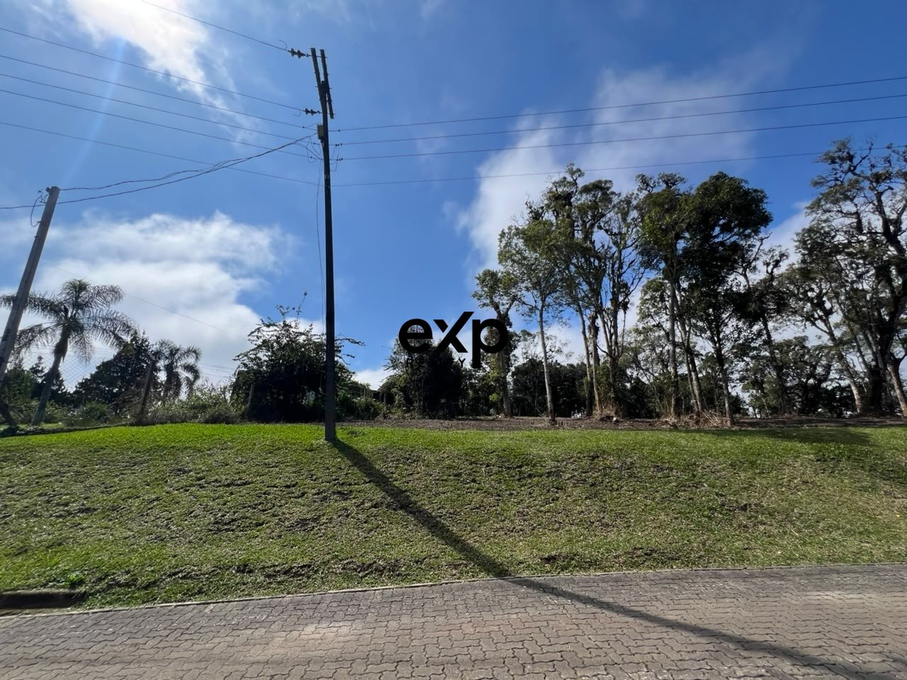 Chácara à venda em São José dos Pinhais, Br 277 Km 57 20875 Borda do Campo São José dos Pinhais 83075-000, 24931 m²