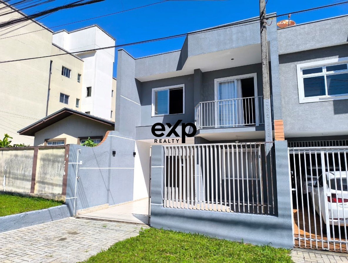 Sobrado à venda em São José dos Pinhais, Joaquim Inácio de Souza 872 Cidade Jardim São José dos Pinhais 83035-280, 288 m²