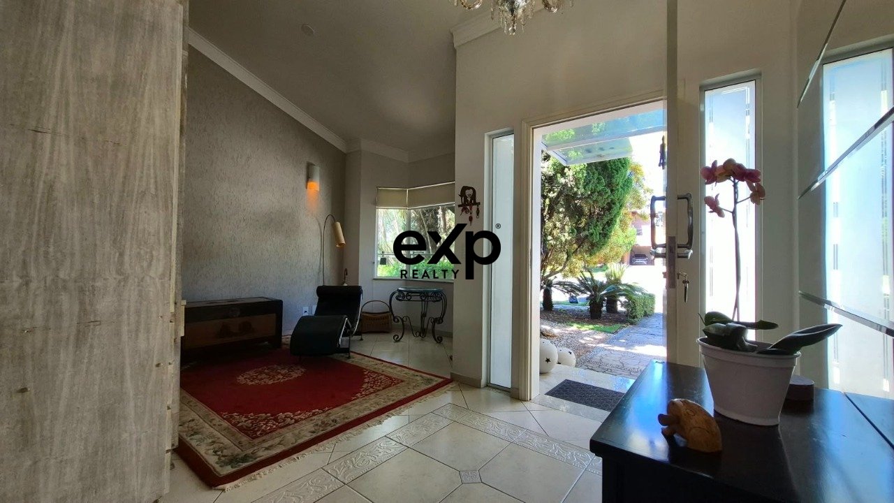 Casa em Condomínio à venda em Valinhos, Av Nelson Martins 197 Reserva Colonial Valinhos 13278-143, 503 m²