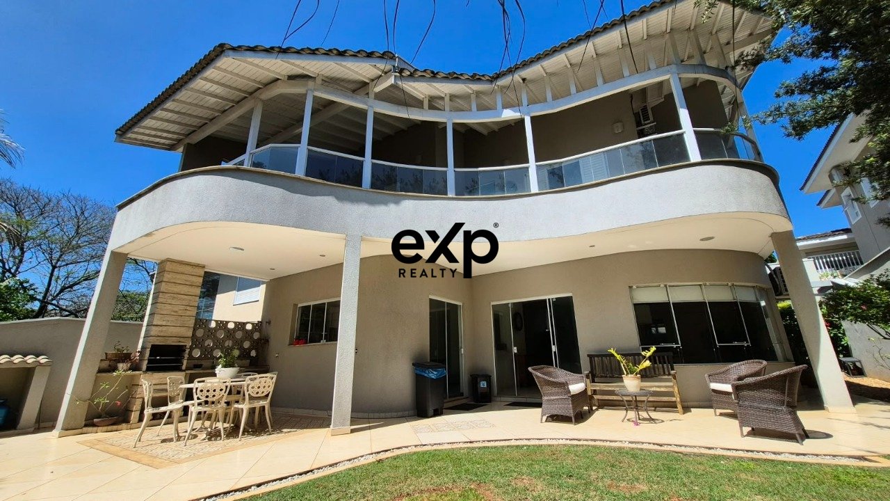 Casa 4 suites em condomínio de alto padrão - Reserva Colonial em Valinhos - quadras de tenis, beachtennis, lago, campo de futebol, piscinas e academi