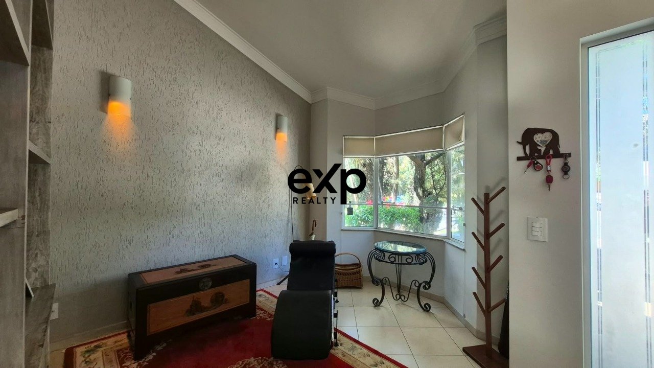 Casa em Condomínio à venda em Valinhos, Av Nelson Martins 197 Reserva Colonial Valinhos 13278-143, 503 m²