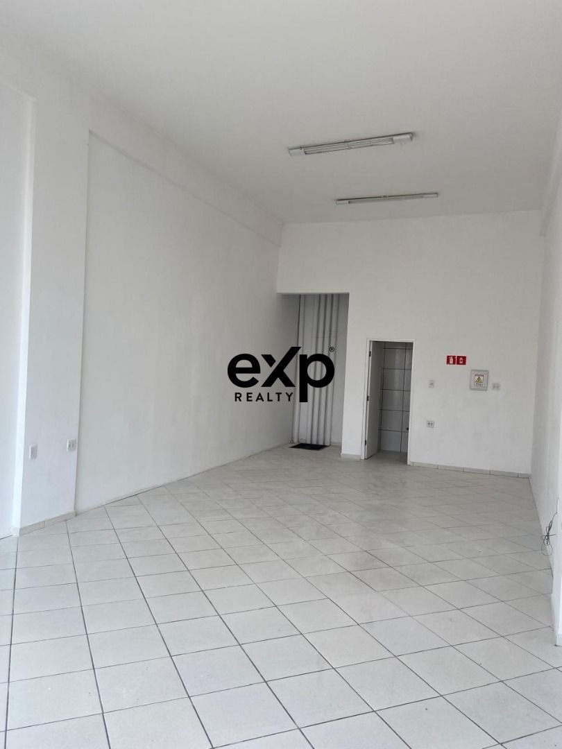 Warehouse for rent in Valinhos, Doutor Cândido Ferreira 370 Centro Valinhos 13270-040, 45 m²