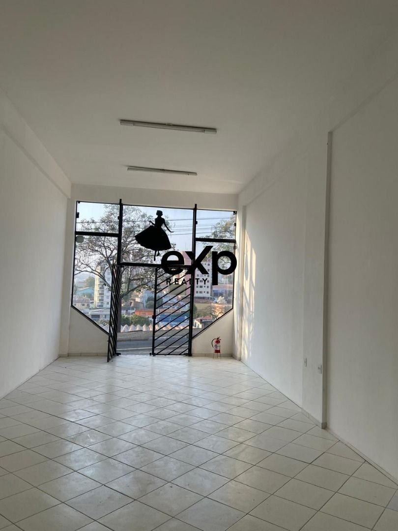 Warehouse for rent in Valinhos, Doutor Cândido Ferreira 370 Centro Valinhos 13270-040, 45 m²