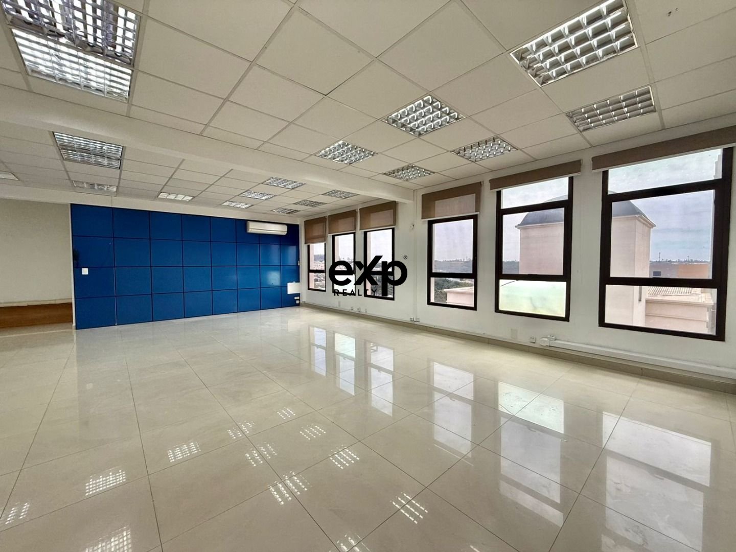 Offices/Suites for rent in Valinhos, Luiz Spiandorelli Neto 60 Residencial Terras do  Paiquerê Valinhos 13271-570, 116 m²