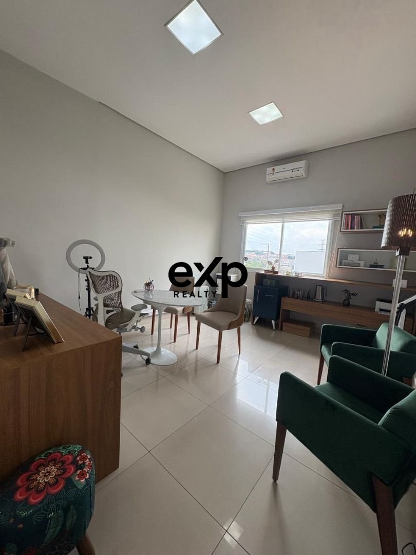 Salas/Conjuntos para alugar em Vinhedo, João Pescarini 6000 Centro Vinhedo 13280-144, 13 m²