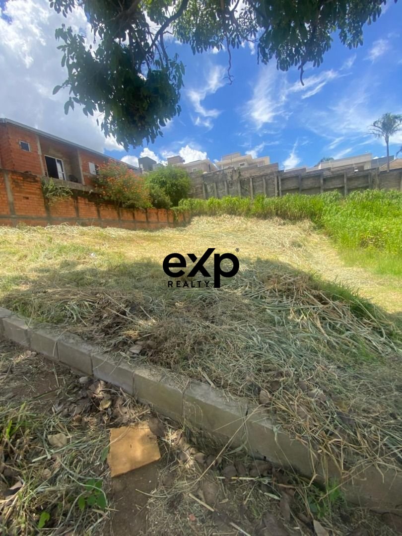 Terreno à venda em Valinhos, Um 100 Bosque dos Eucaliptos Valinhos 13272-591, 327 m²