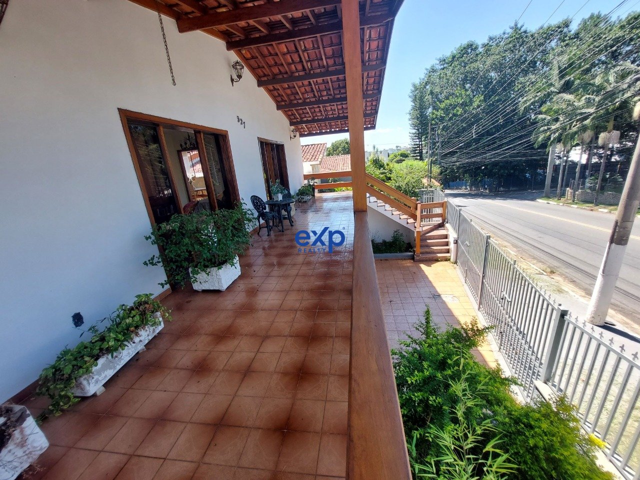 Casa à venda em Atibaia, Horácio Netto 927 Samambaia Parque Residencial Atibaia 12945-010, 888 m²