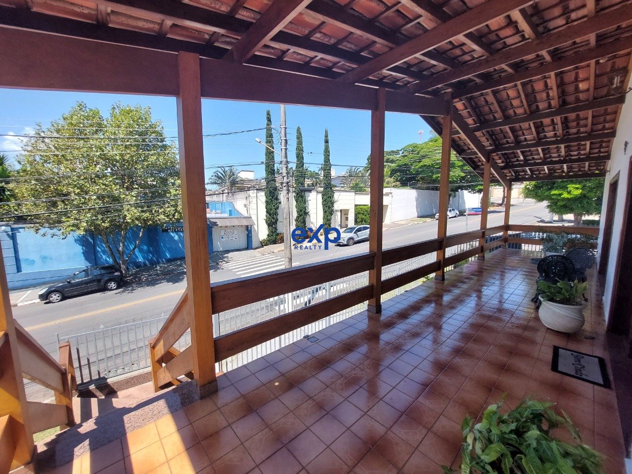 Casa à venda em Atibaia, Horácio Netto 927 Samambaia Parque Residencial Atibaia 12945-010, 888 m²