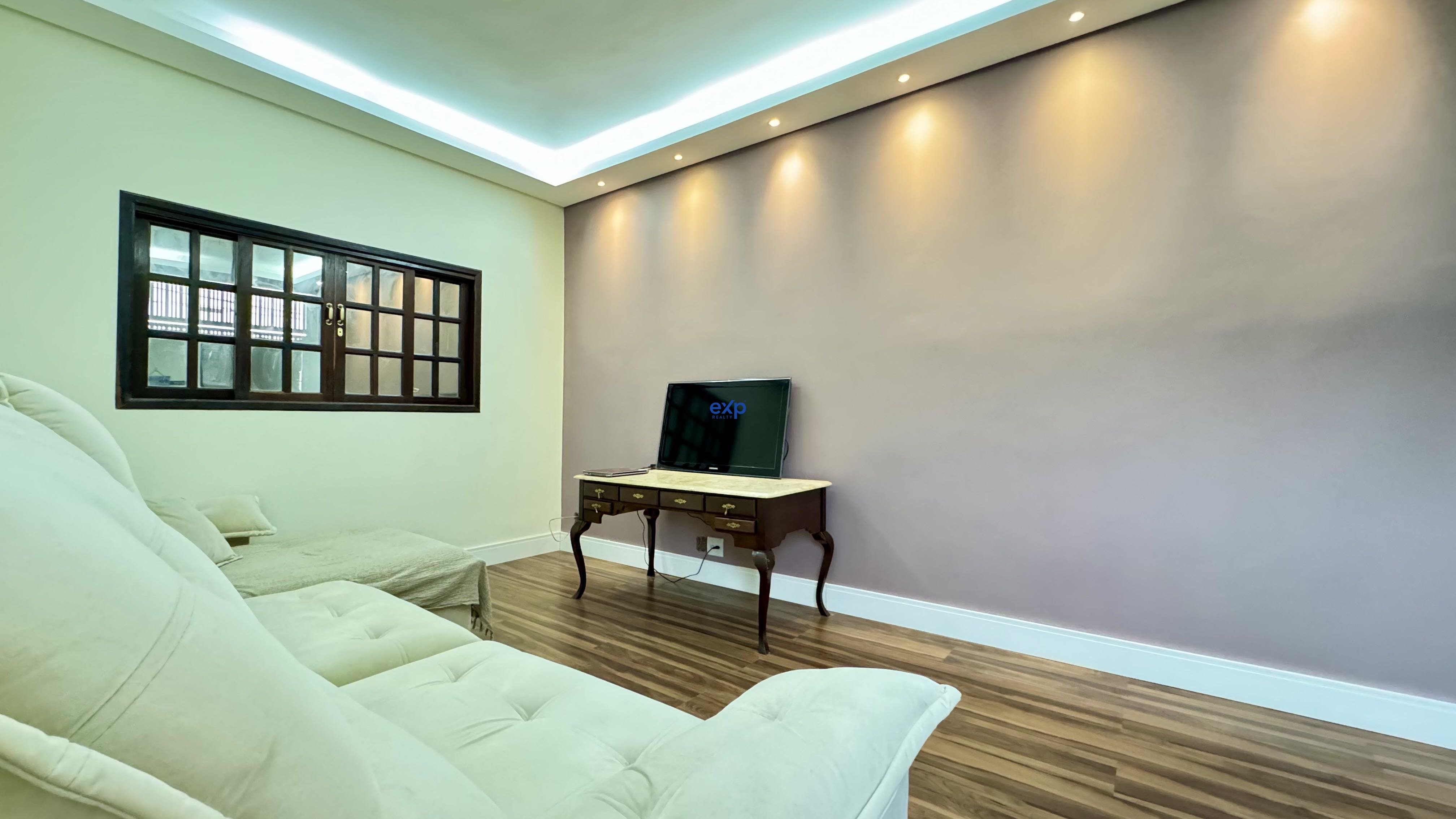 Sobrado Triplex - São Rafael