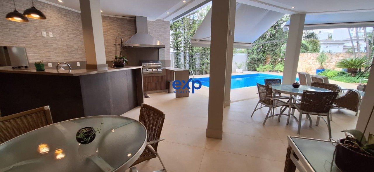 Casa em Condomínio à venda em Valinhos, Doutor Heles Pinheiro 73 Paiquere Valinhos 13271-555, 610 m²
