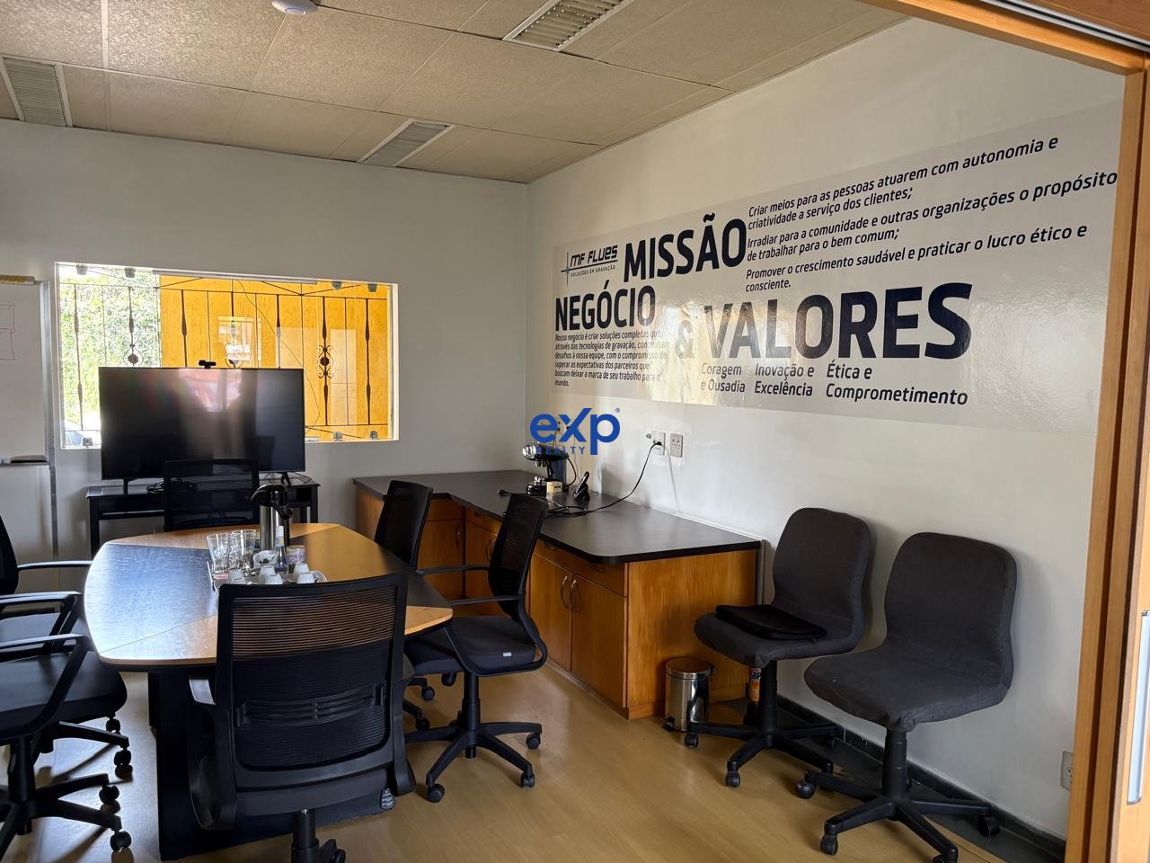 Prédio Comercial à venda em São Paulo, Guarapiranga 3700 Guarapiranga São Paulo 04910-015, 1600 m²
