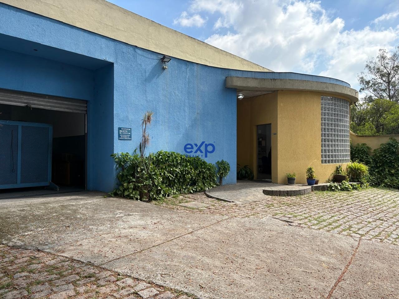Prédio Comercial à venda em São Paulo, Guarapiranga 3700 Guarapiranga São Paulo 04910-015, 1600 m²