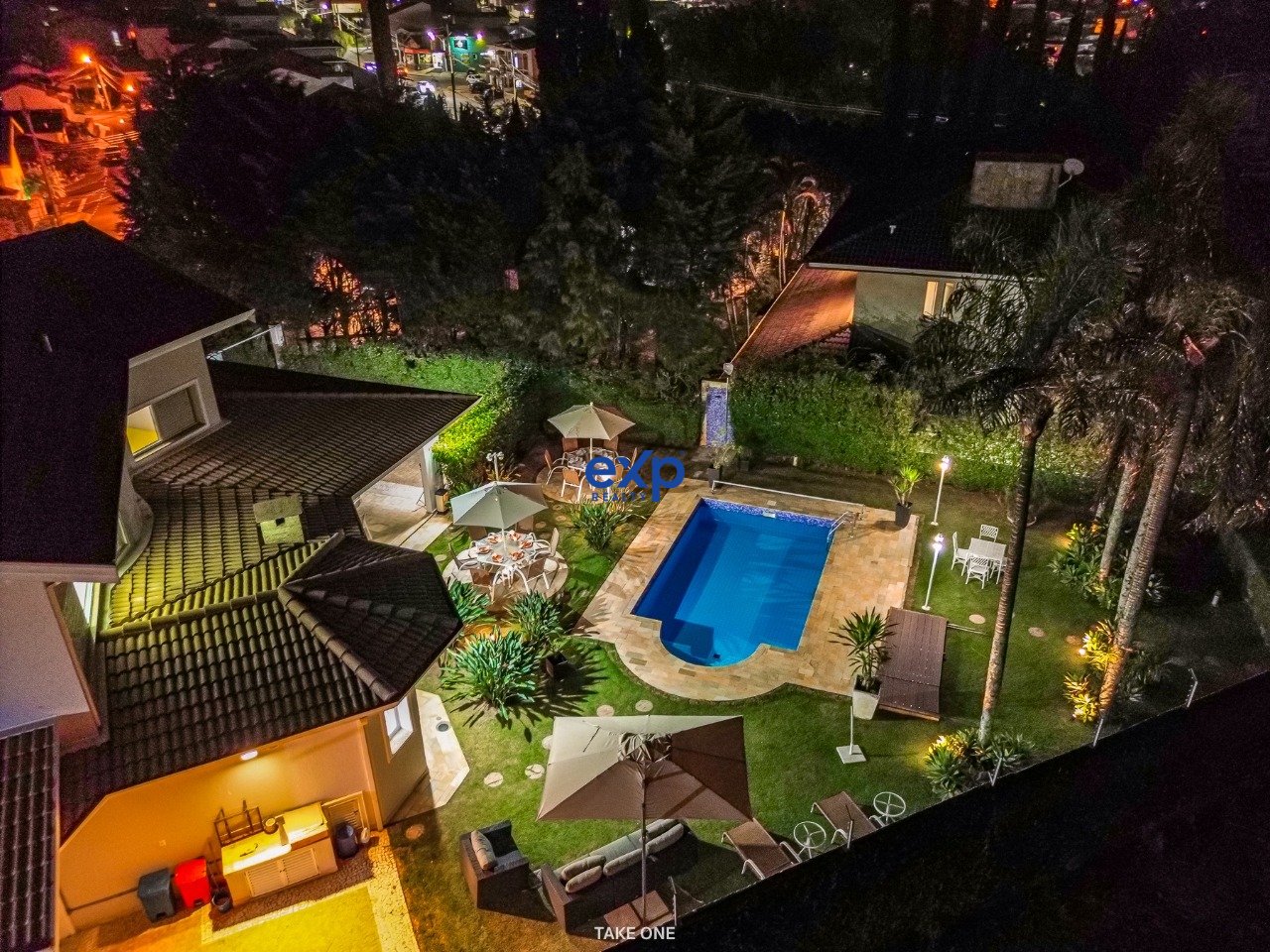 Casa à venda em Valinhos, Rua Paiquere 1289 Paiquerê Valinhos 13271-600, 789 m²