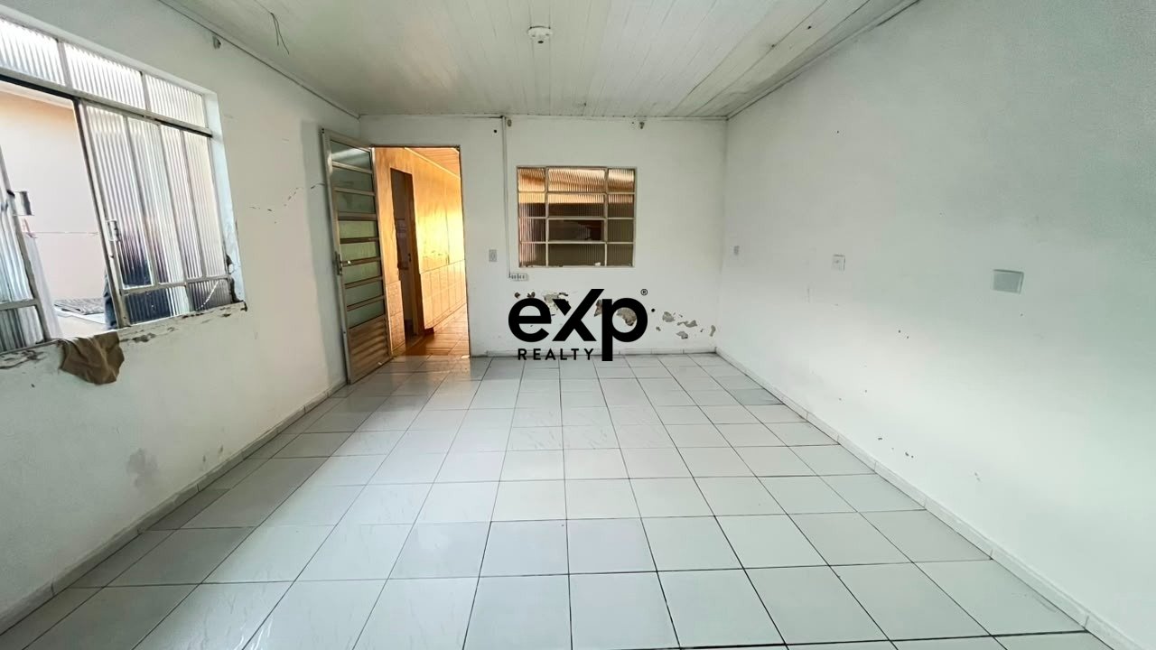 Casa à venda em Pinhais, Joaquim Nabuco 77 Vargem Grande Pinhais 83321-120, 313 m²