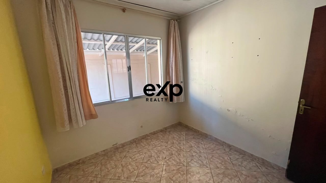 Casa à venda em Pinhais, Joaquim Nabuco 77 Vargem Grande Pinhais 83321-120, 313 m²