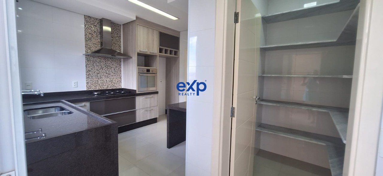 Casa em Condomínio à venda em Valinhos, do Jequitibá 999 Portal do Jequitibá Valinhos 13274-610, 300 m²