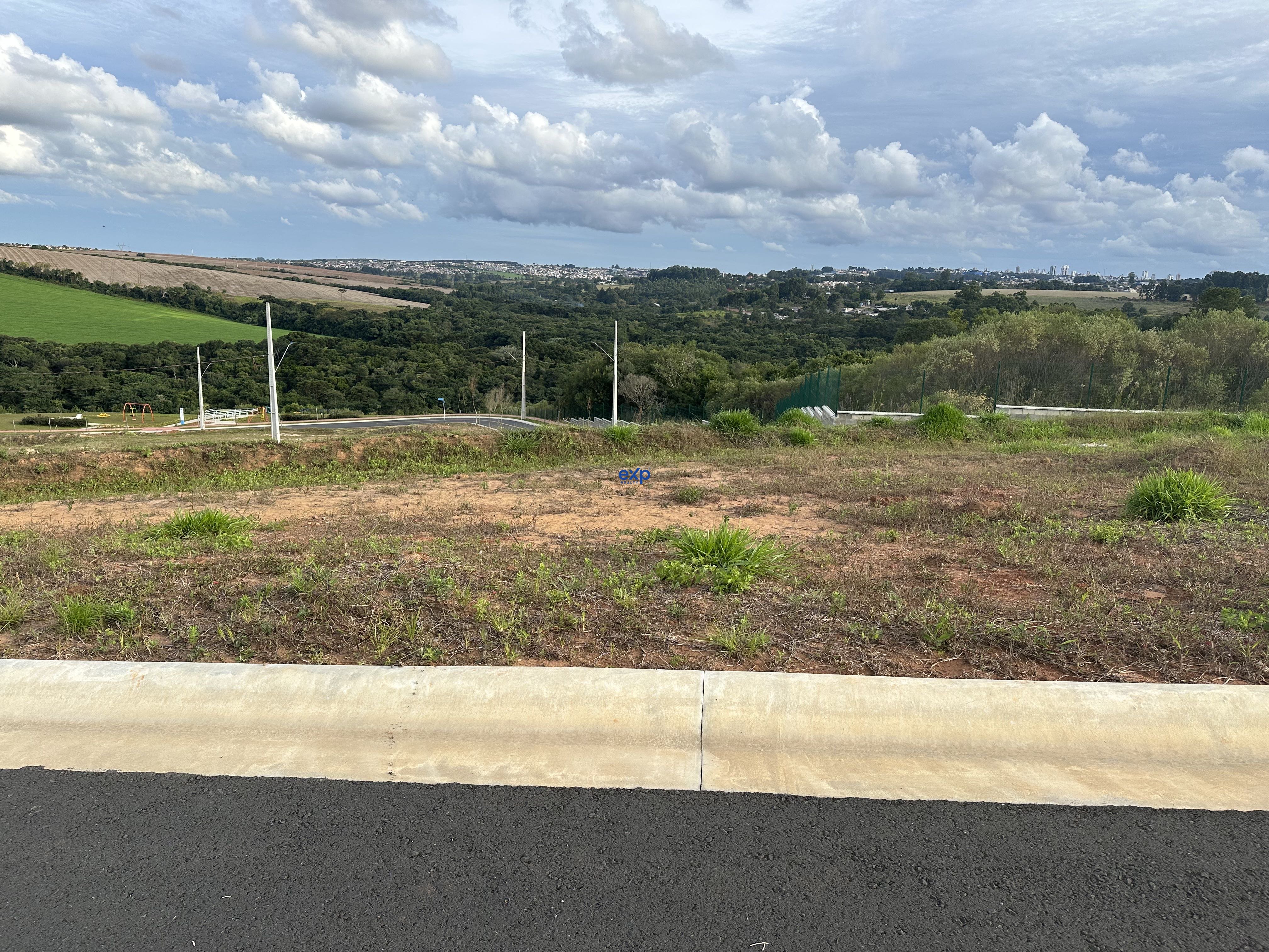 Terreno de 200m2 no Jardim Alphaville