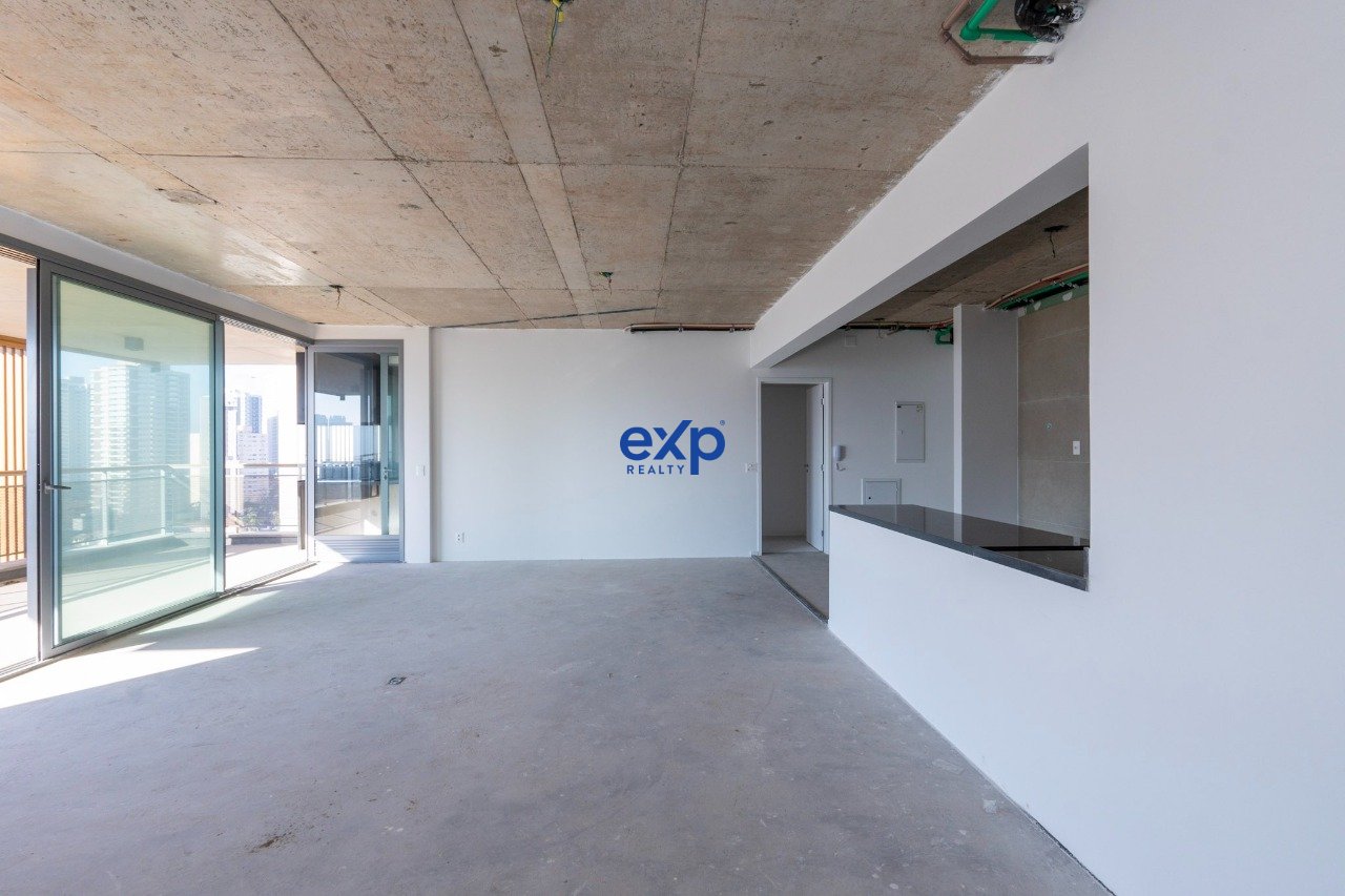 Apartamento com 4 suítes - 195 m² - Brooklin - 3 vagas de garagem