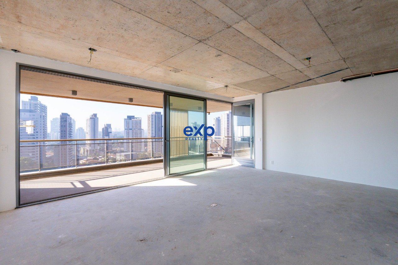 Apartamento com 4 suítes - 195 m² - Brooklin - 3 vagas de garagem