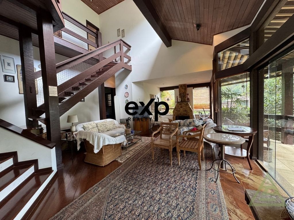 Casa à Venda no Cond. Vale da Boa Esperança, 273 m² por R$ 1.500.000,00 - Itaipava, Petrópolis/RJ