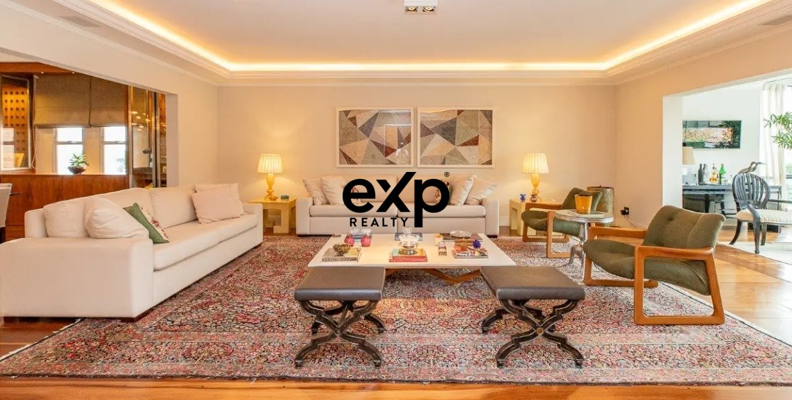 Apartamento tipo para venda com 3 quartos, sendo 3 suítes, 306m²