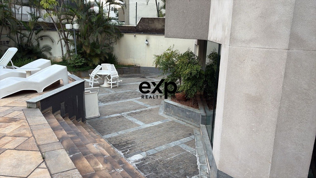 Apartamento para locação 135m Bairro Moema SP