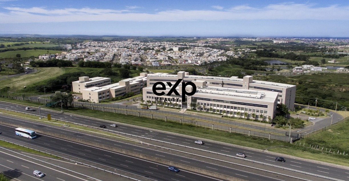 Furnished Commercial Office at Swiss Park Office - Campinas, 40m2, 1 Parking Space 2
