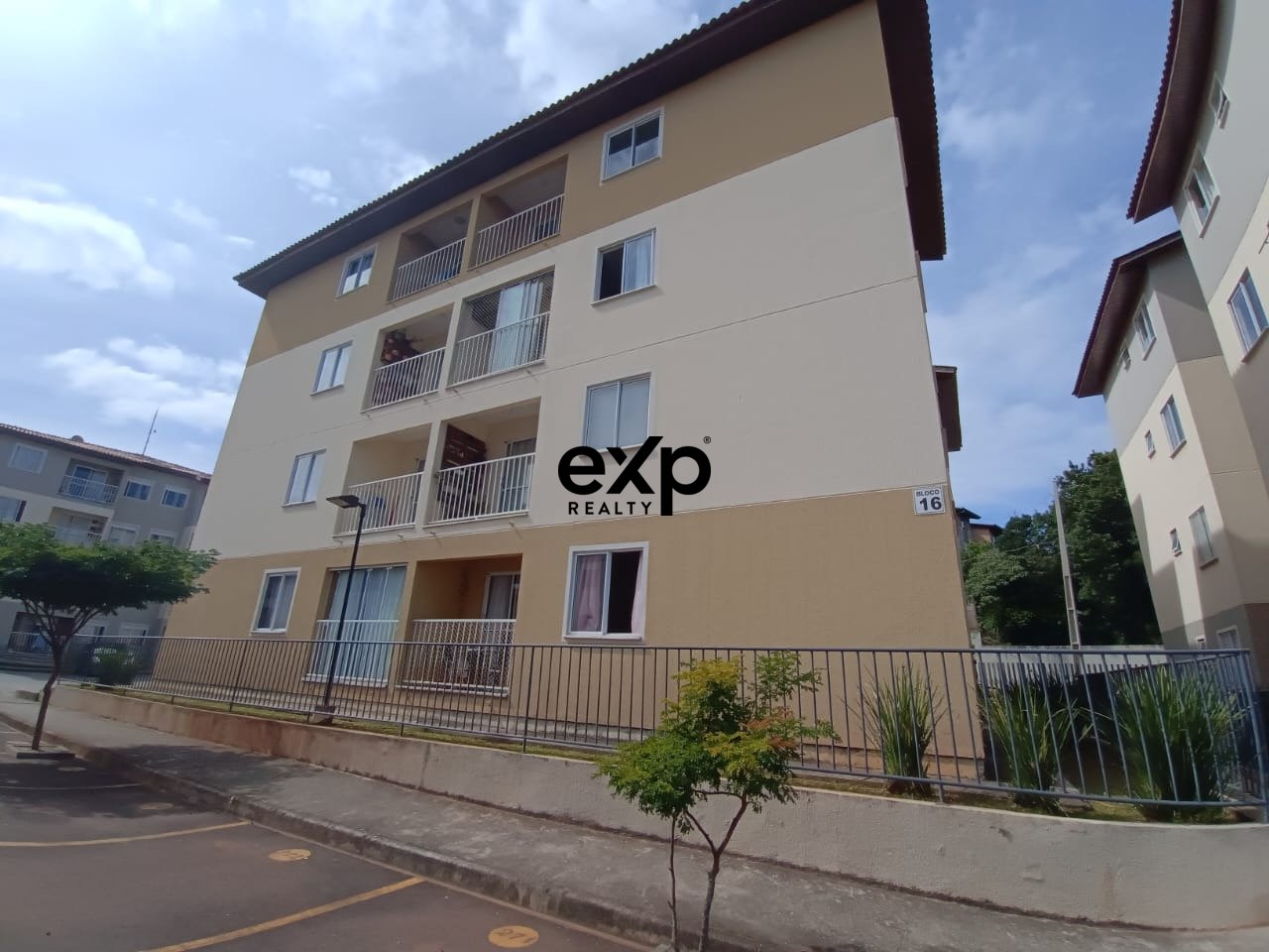 Apartamento à venda em São José dos Pinhais, Hugo Zen 300 Colônia Rio Grande São José dos Pinhais 83025-570, 58 m²