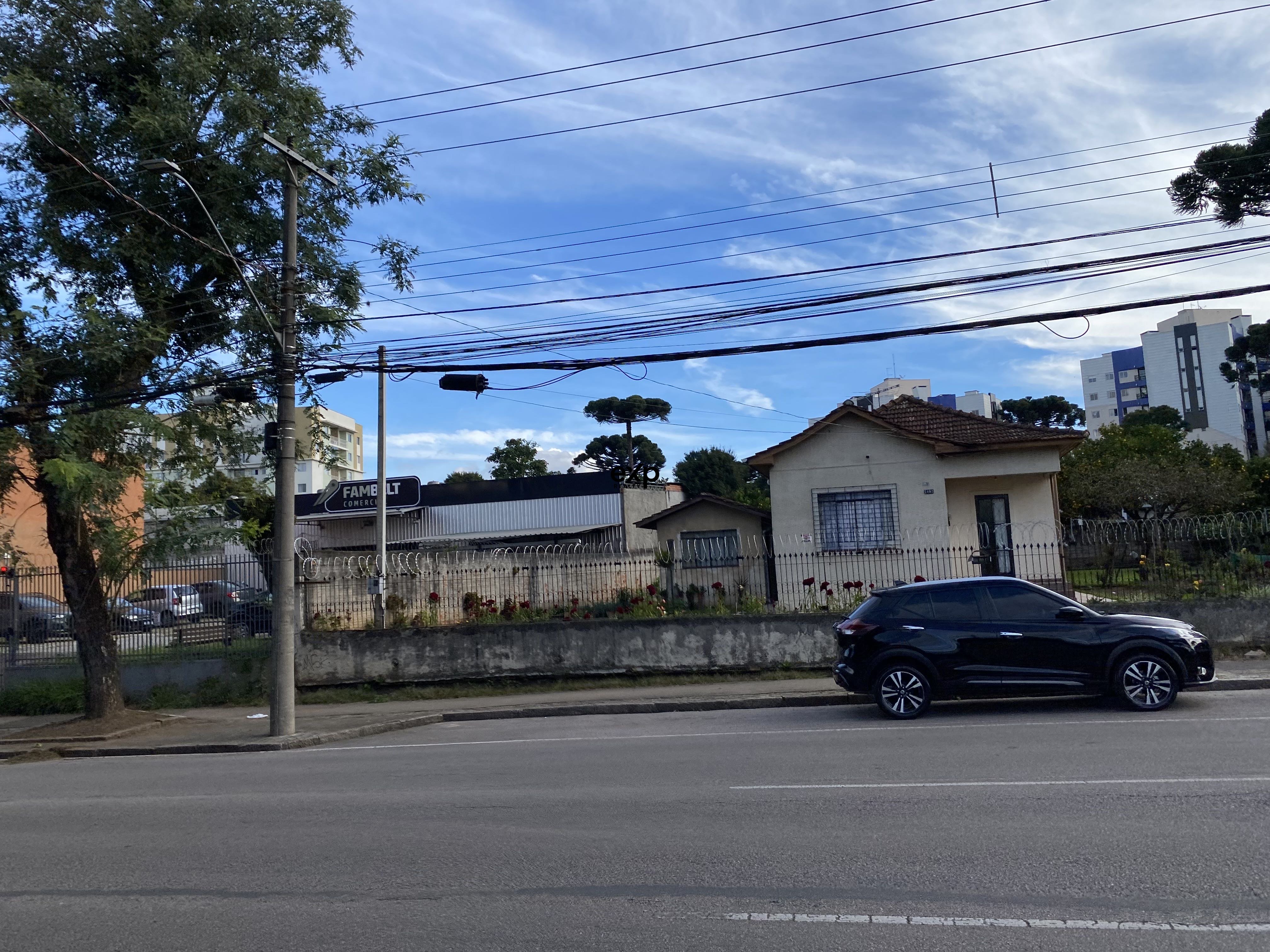 Terreno à venda em Curitiba, Brasília 5492 Novo Mundo Curitiba 81020-010, 1000 m²