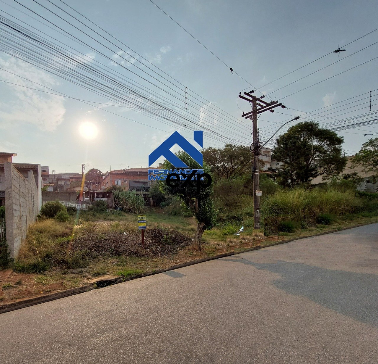 Terreno 250m² próximo ao Centro em Bom Jesus dos Perdões - SP