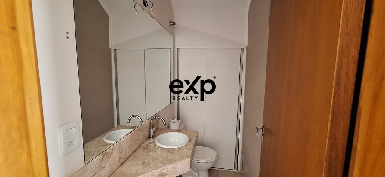 Sobrado com 3 Dormitórios com suite em Vila Charmosa na Chácara da Barra - Ótima Distribuição e Localização Privilegiada R$850.000,00