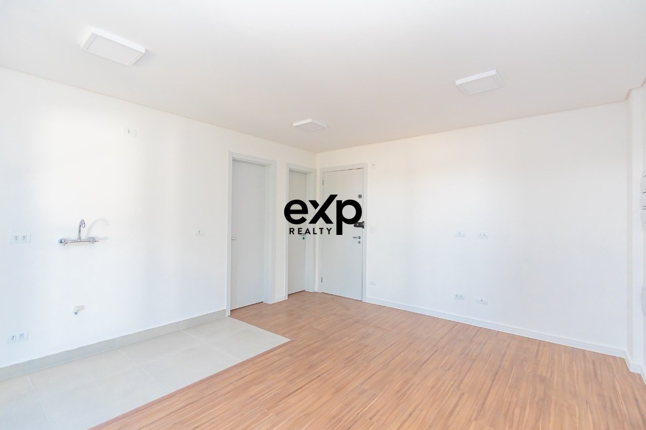 Apartamento, 55m², 2 quartos, 1 suíte e 1 demi-suíte. Varanda Gourmet com churrasqueira e Vista Definitiva - Condomínio Twin - Portão, Curitiba