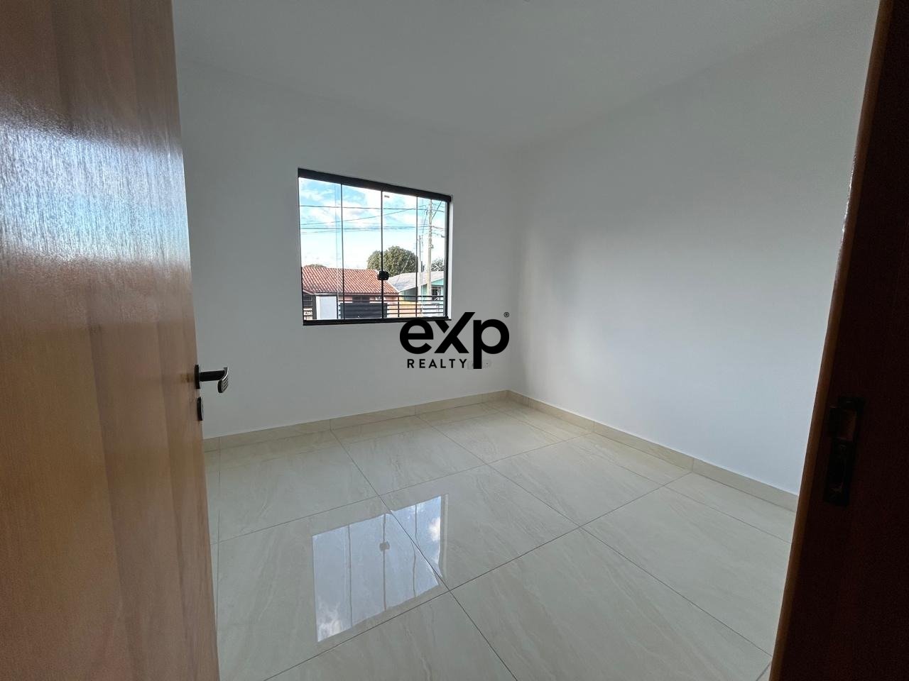 Linda Casa à Venda no Bairro Ouro Verde - Loteamento São Jerônimo!